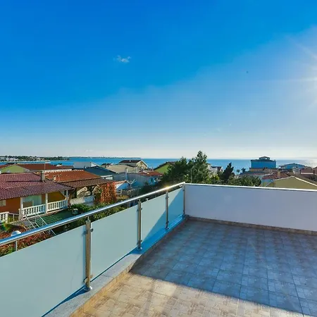 Boltuzic Apartment