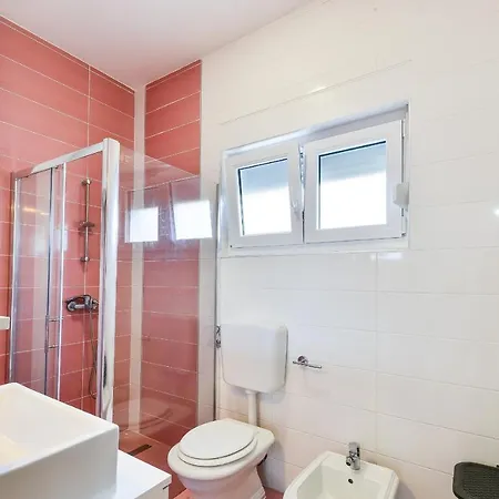 Boltuzic Apartment