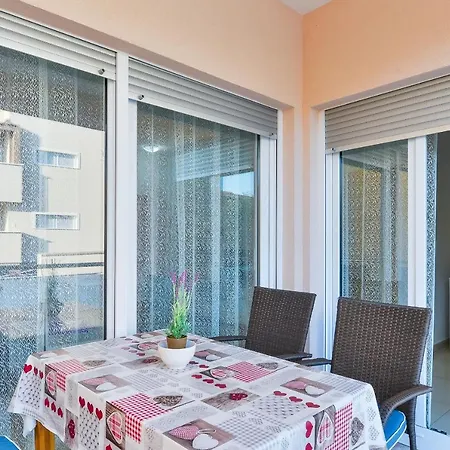 Boltuzic Apartment Vir