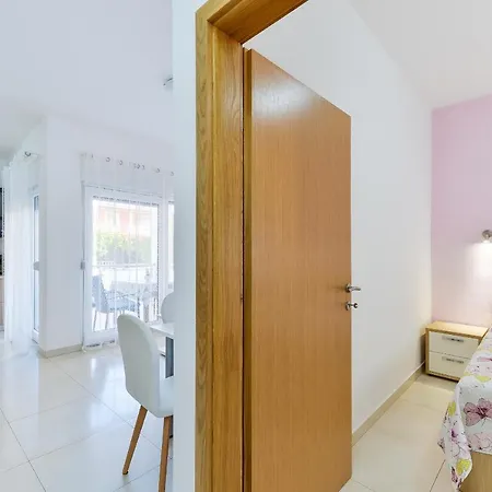 Apartment Boltuzic Vir