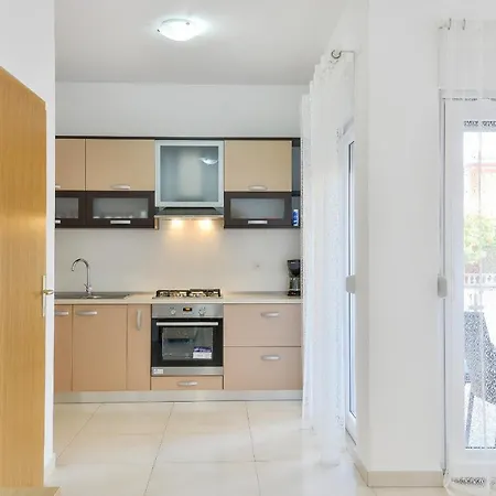 Apartment Boltuzic