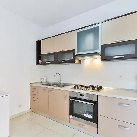 Boltuzic Apartment *